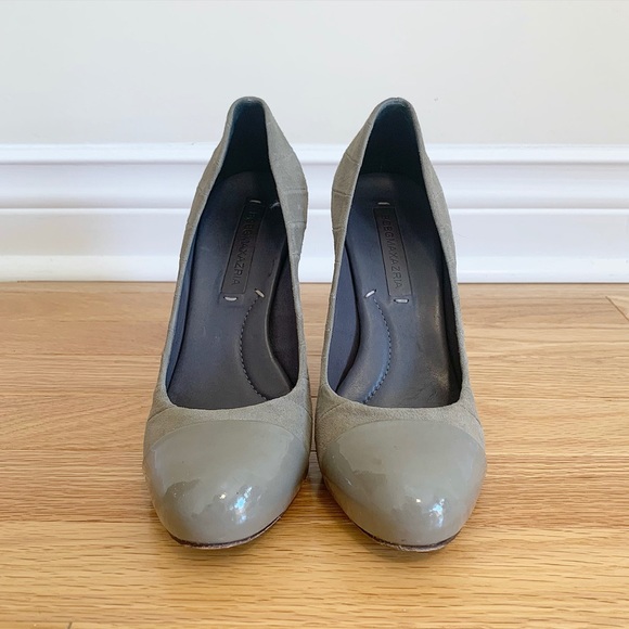 BCBG grey suede heels pumps - Picture 7 of 12